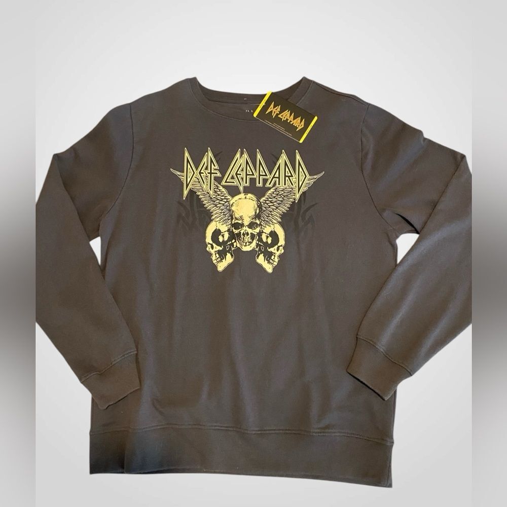 Mens Def Leppard licensed sweatshirt | 80’s rock | NWT size M